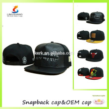 Los sombreros planos de encargo baratos de la insignia del cuero del snapback 6 de la insignia forman el casquillo de los deportes del algodón del béisbol